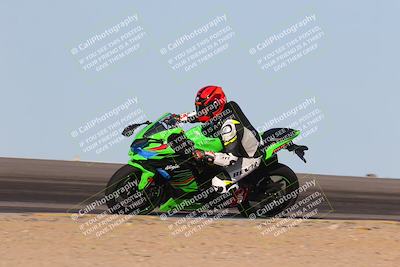 media/Dec-09-2023-SoCal Trackdays (Sat) [[76a8ac2686]]/Turn 12 Speed (140pm)/